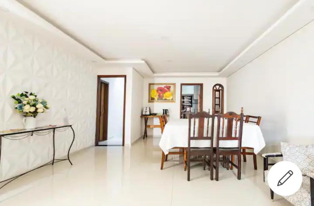Quarto Em Casa Da Familia Anton São José dos Pinhais Eksteriør bilde